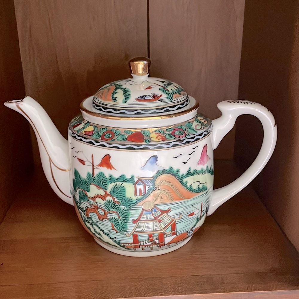 Vintage Chinese Teapot